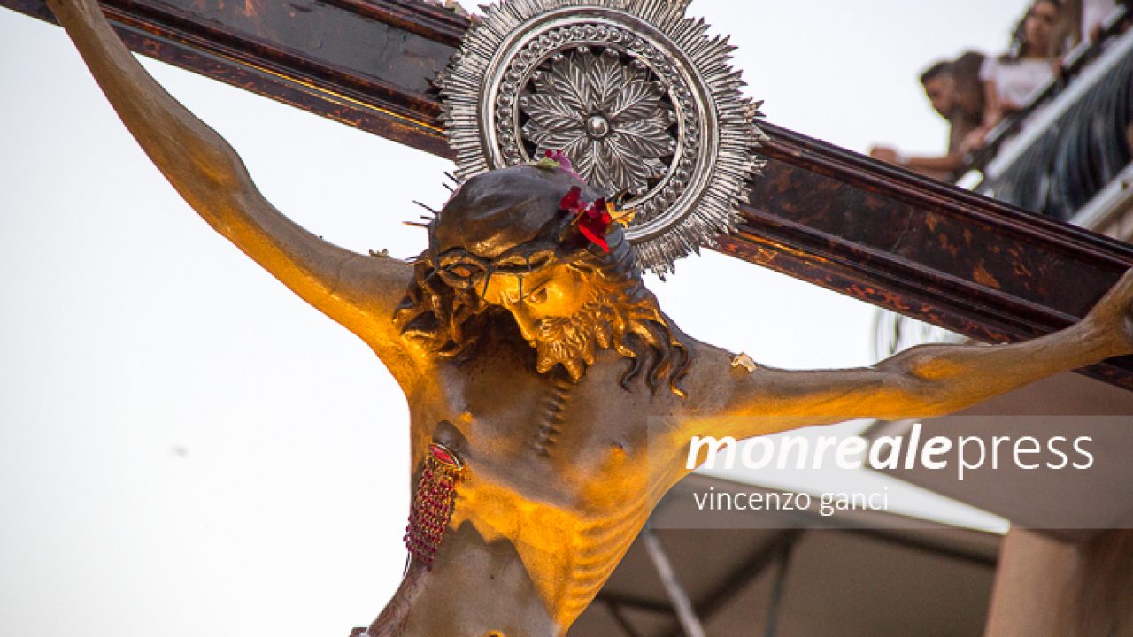 La Preghiera Al Santissimo Crocifisso Perche Ci Liberi Dal Coronavirus